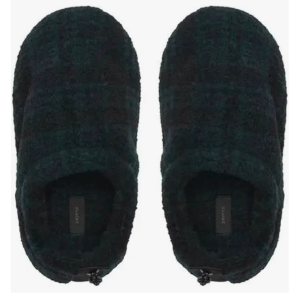 NWOT Skims Fleece Slippers Plaid Cypress new cozy shoes - Picture 1 of 7